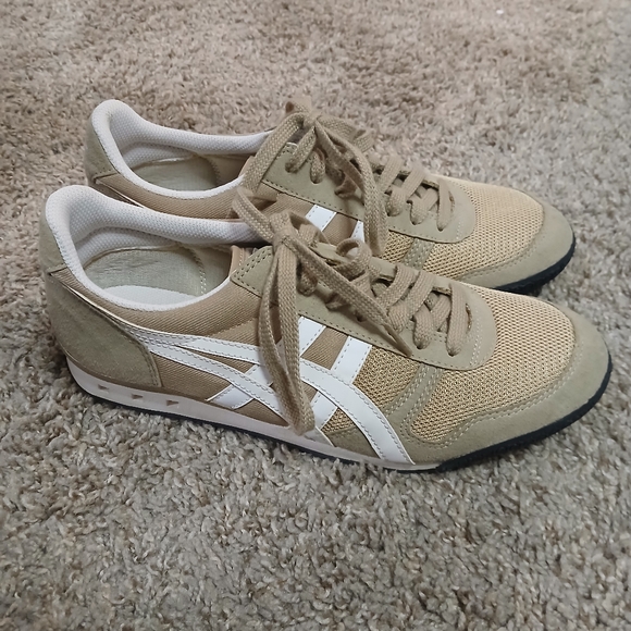 Onitsuka Tiger By Asics Ultimate 81 Sneakers Size 8.5 - Picture 1 of 9
